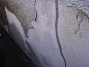 【いわき市】外壁の塗膜の剥離について（五十嵐）